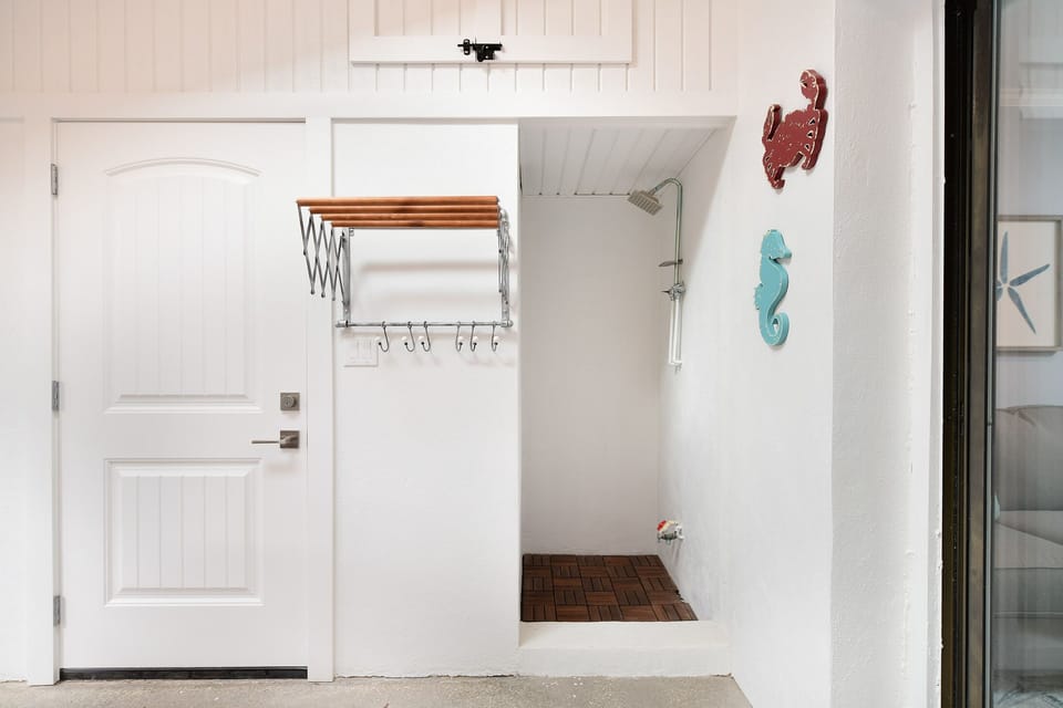 Outdoor shower in the 3 season room