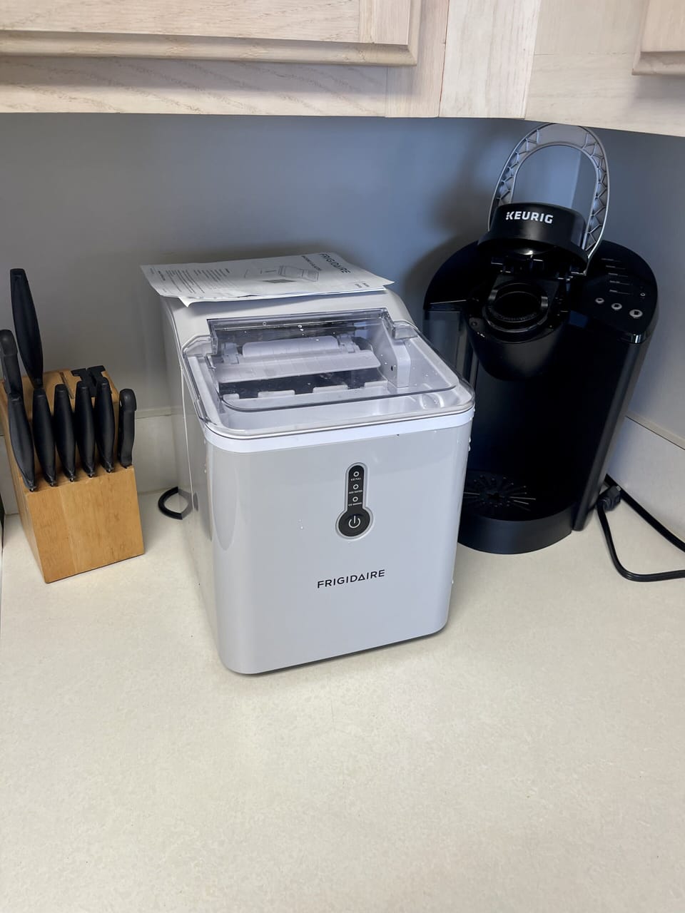 Ice maker