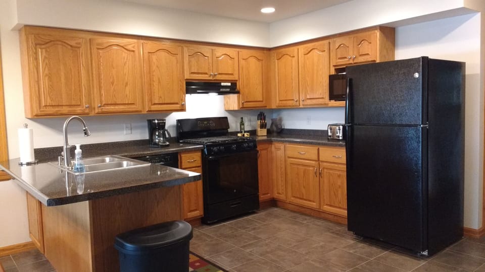 Fully equipped kitchen