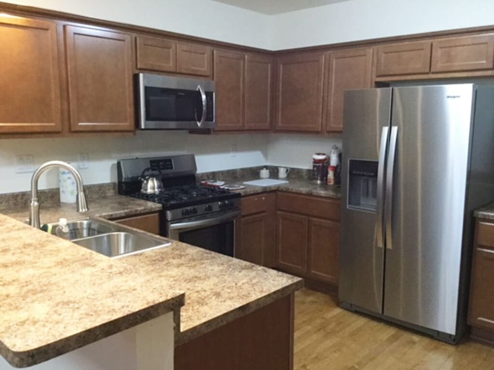 Nicely outfitted Kitchen for The Entire Family. Enjoy the Stainless Appliances! 