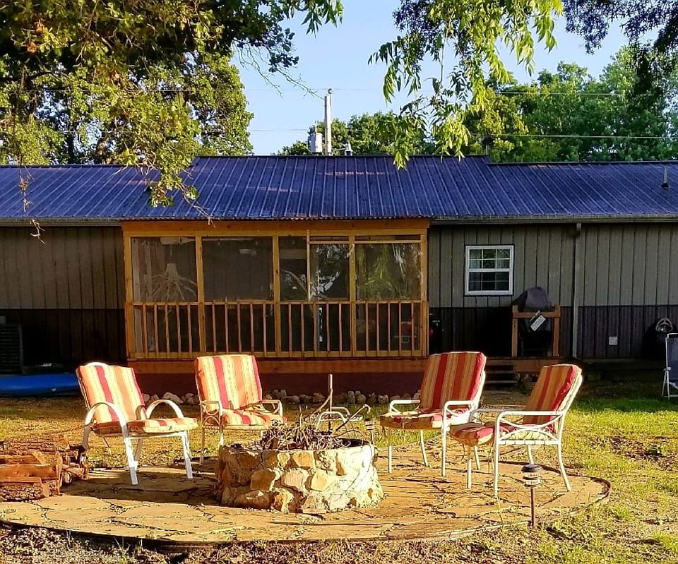 Flagstone patio and fire pit