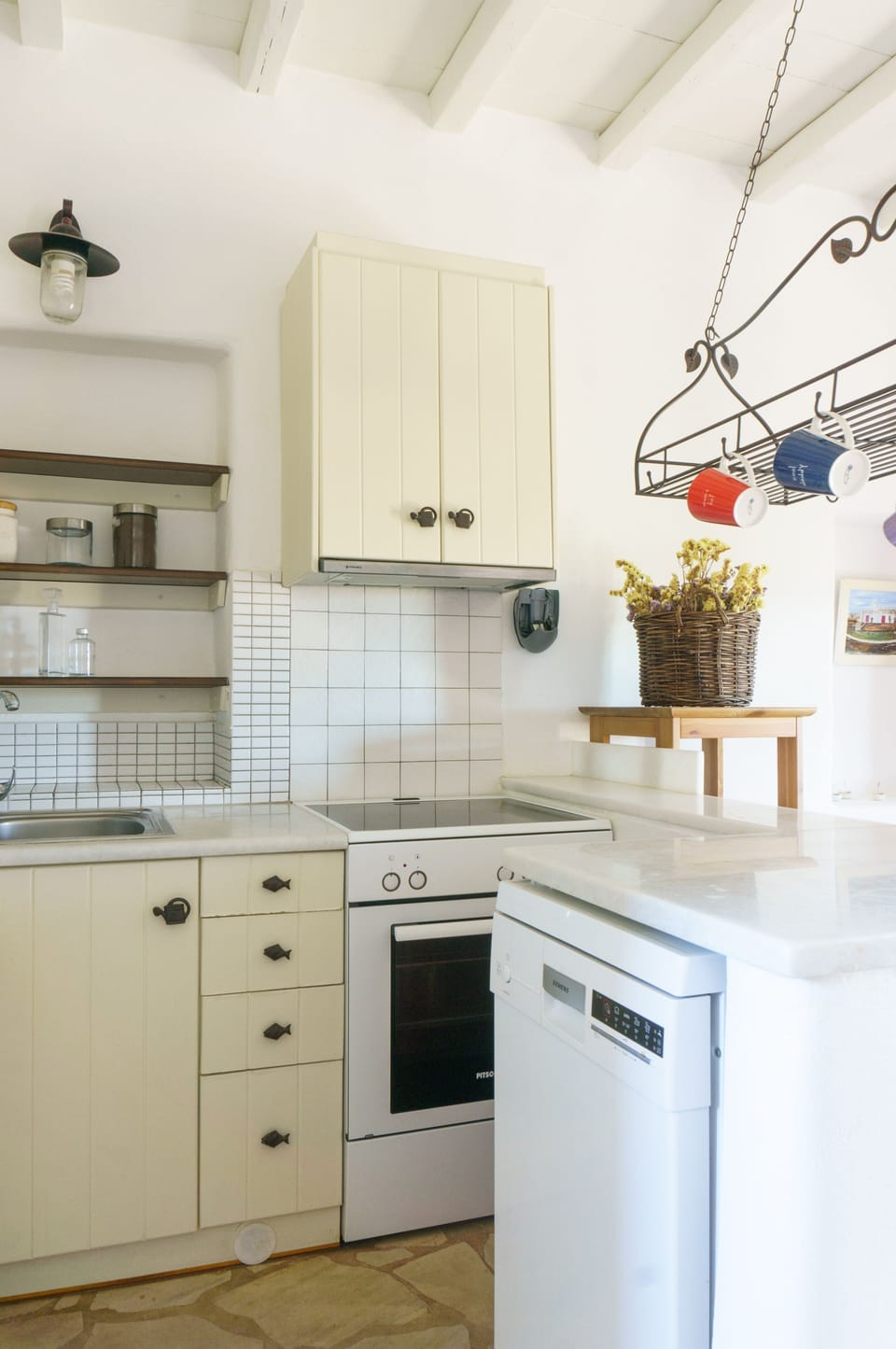 Well equiped kitchen