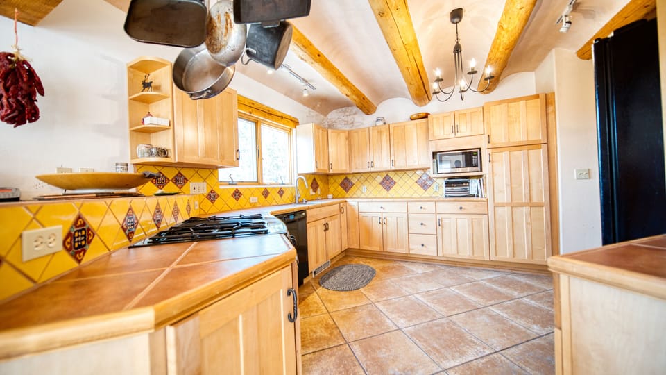 Casa Dos Burros - Kitchen