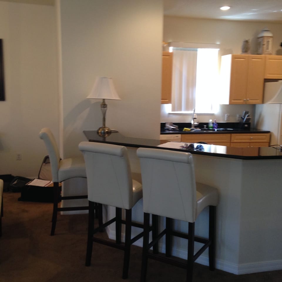 Breakfast / Beverage Bar