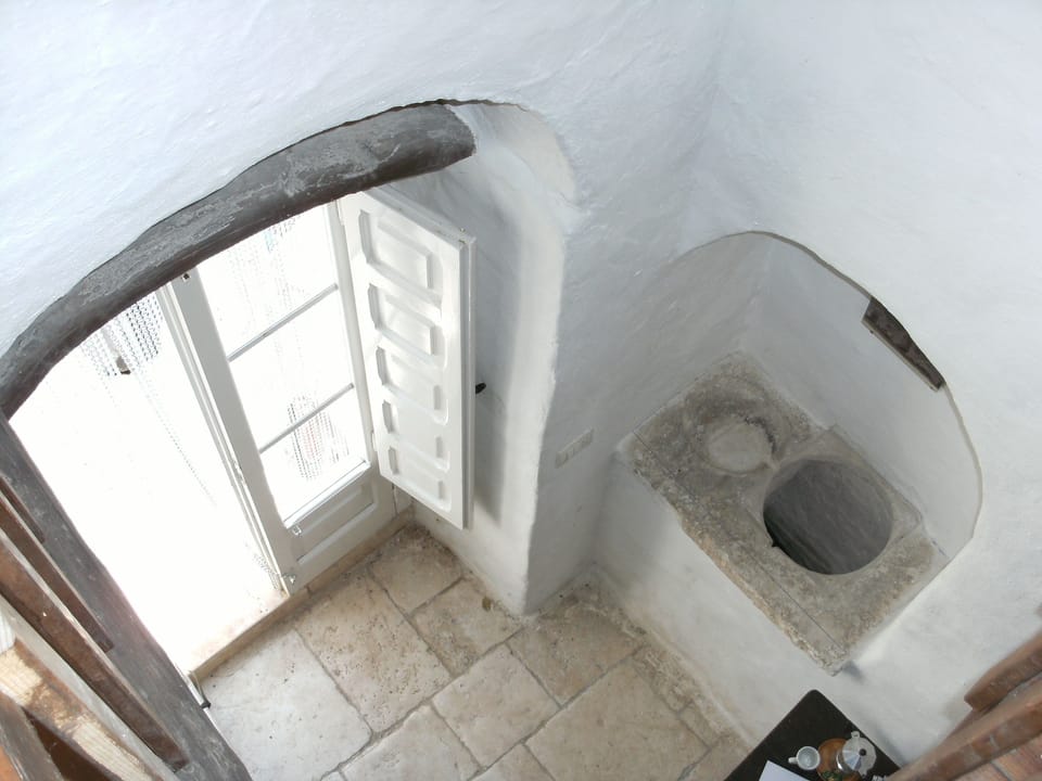 The internal well - Not in use anymore - safely covered by a plexiglass