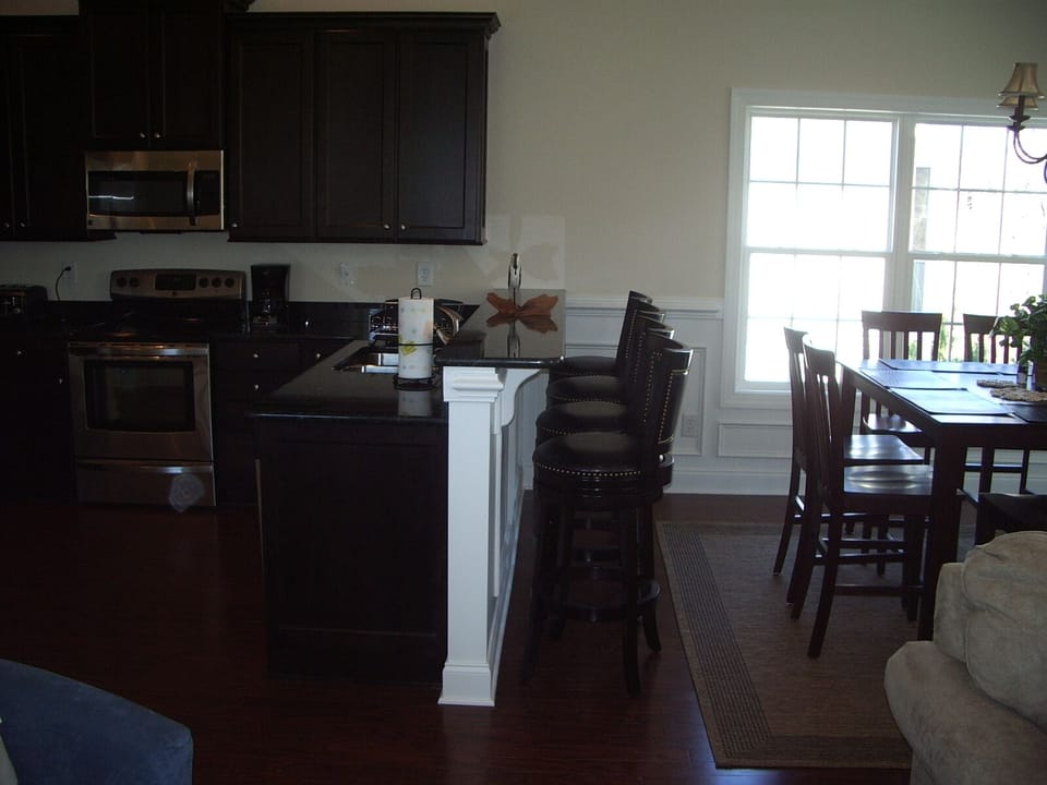 Breakfast Bar Seating