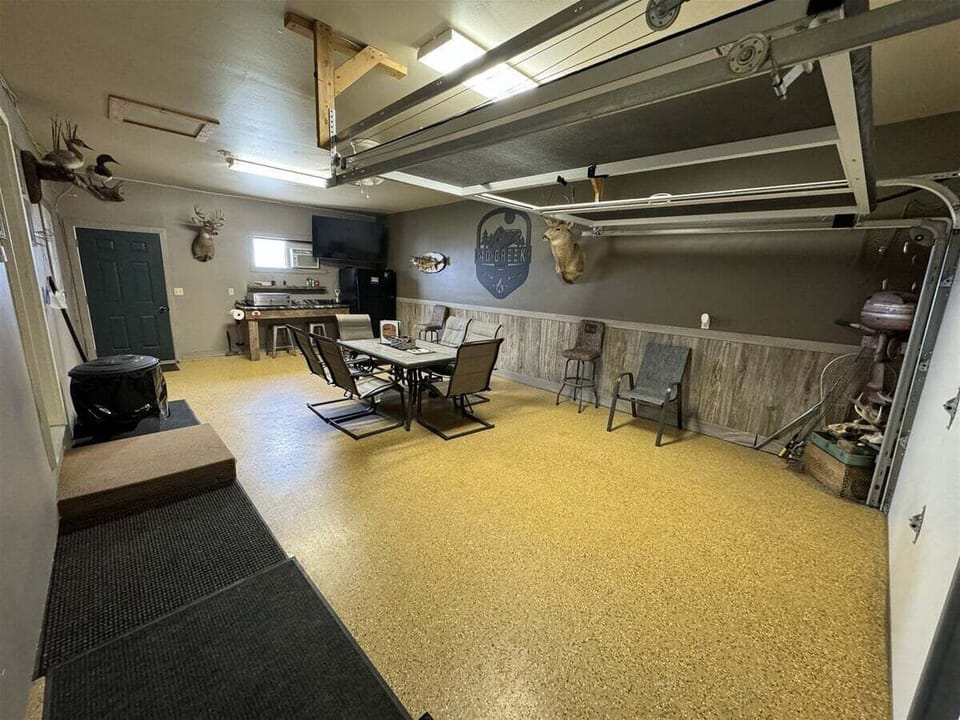 Perfect Hang Out Space!