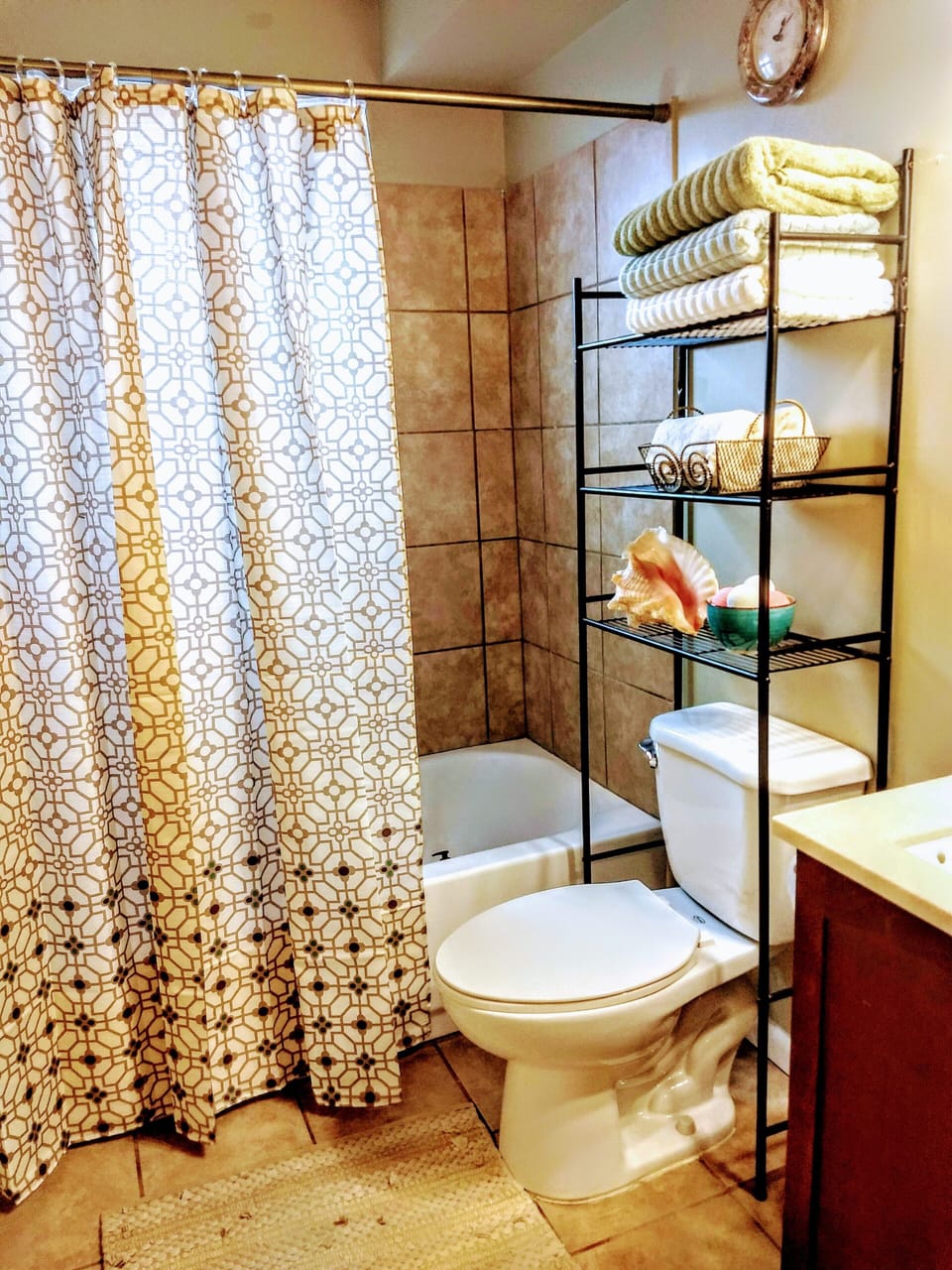 Ultra Clean Bathroom with amenities