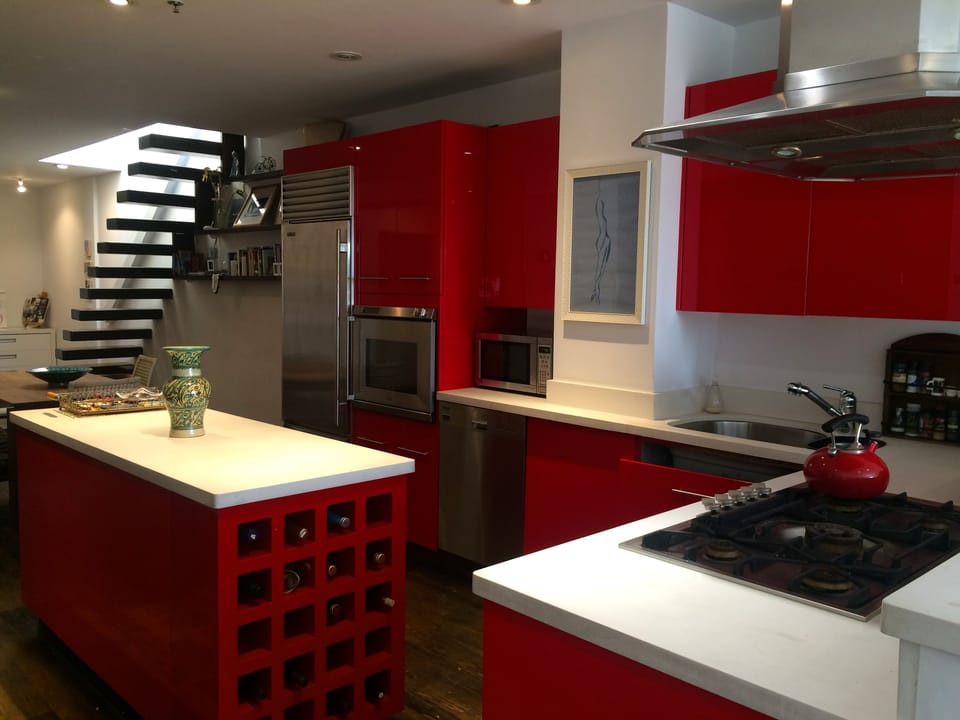 Newly finished kitchen with top appliances