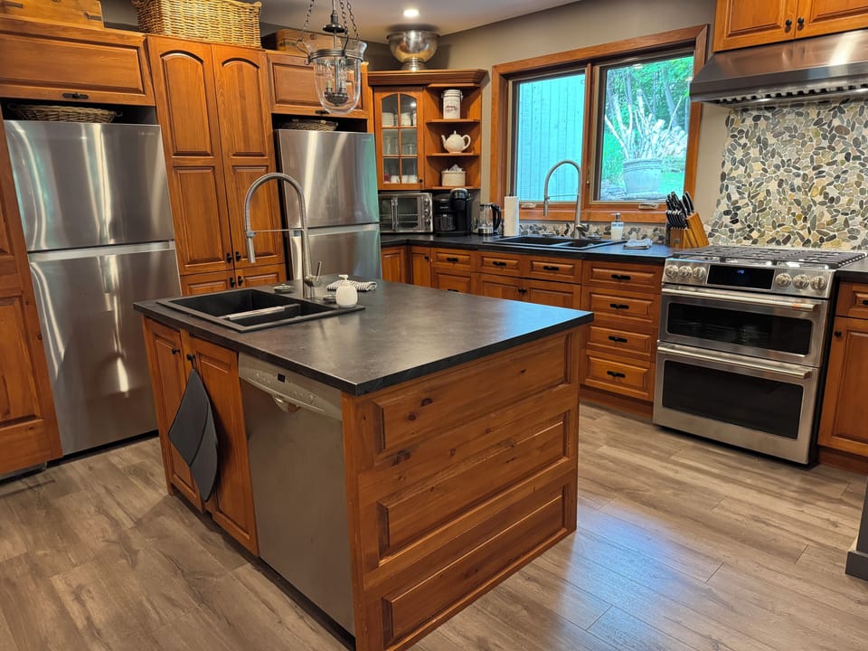 A fully equipped kitchen that caters to anyone's culinary imagination.