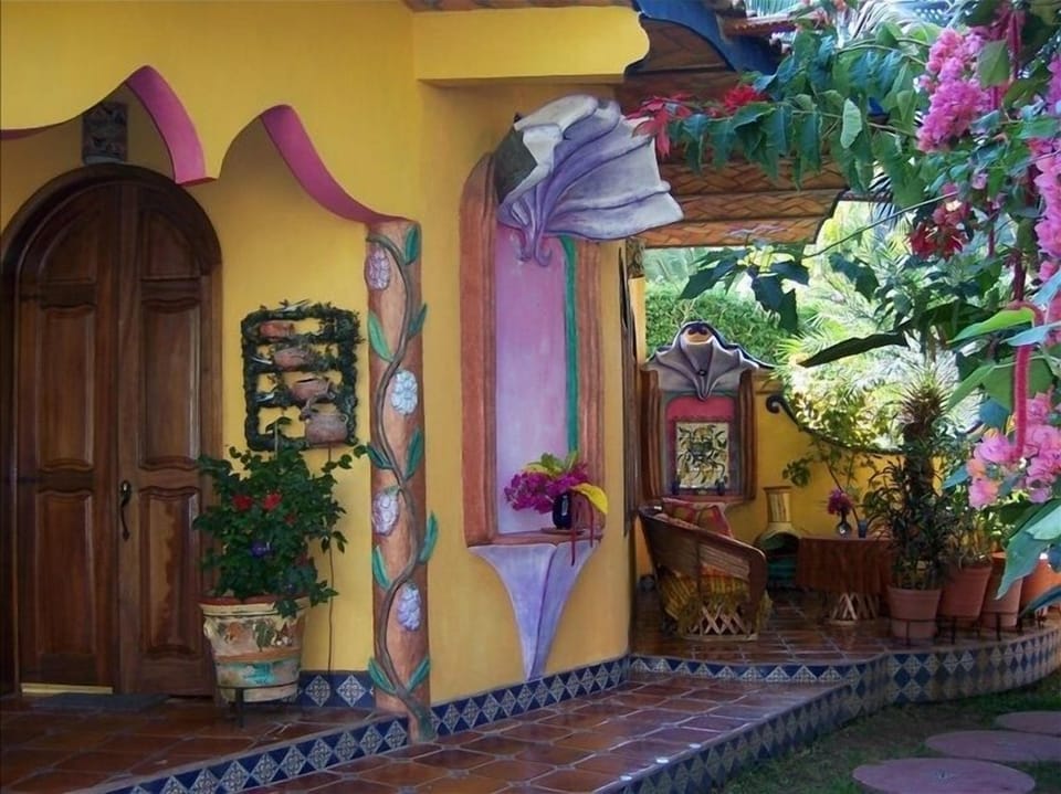Outside Casa Contenta