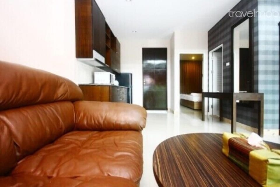 Duplex 2 bedrooms apt.  