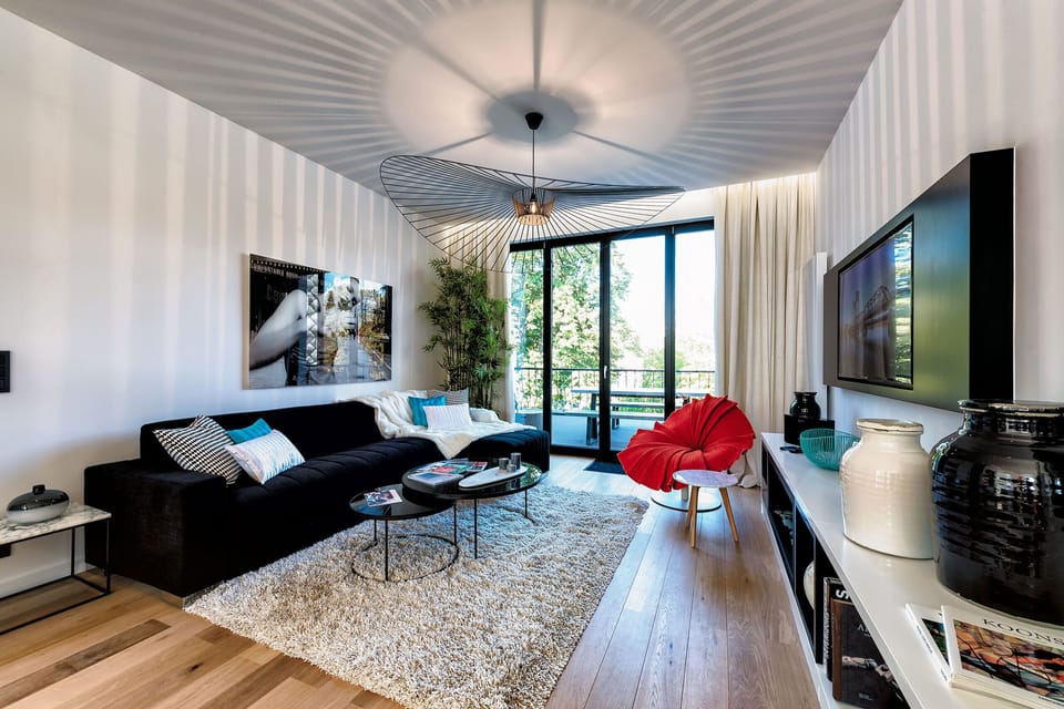 Living Room with High-Quality Convertible Bed