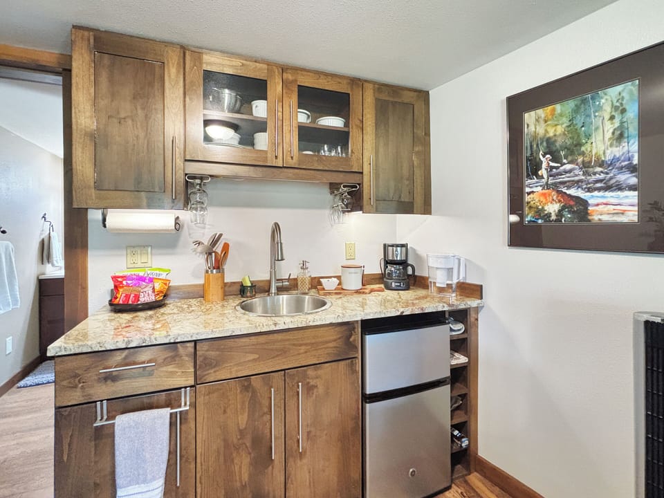 Kitchenette