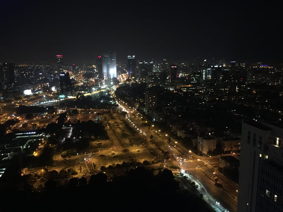 night view of Tel Aviv facing S on to Azrieli building.