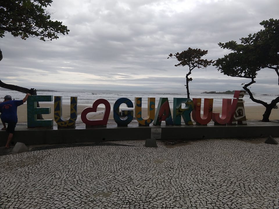 Praia das Pitangueiras
