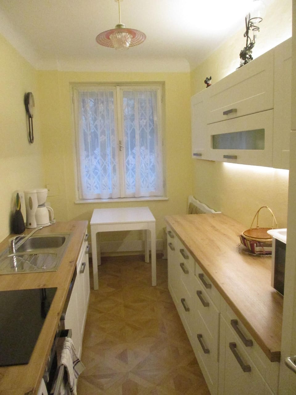 Kitchen area