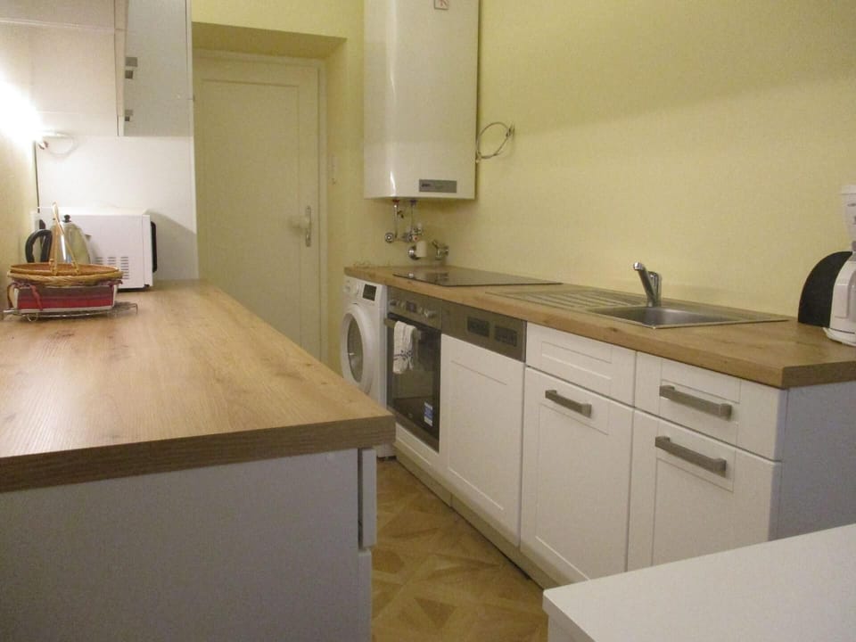 Kitchen area