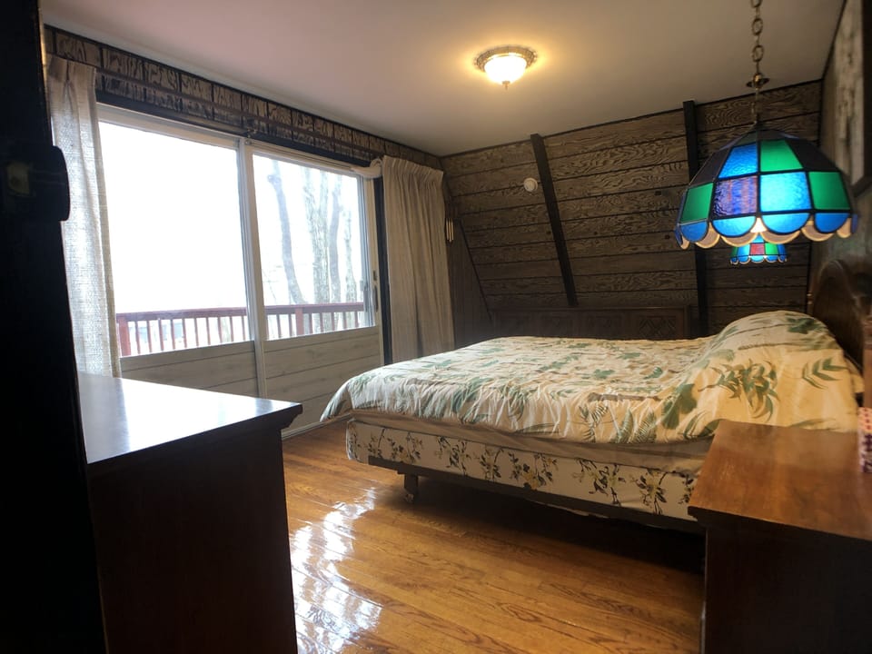Master Suite: 1 King Bed with private balcony