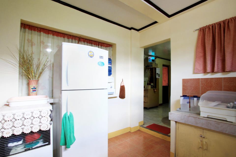 3-BR Family Townhouse Near Picnic Grove