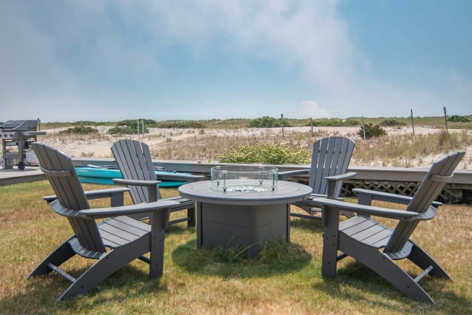 Cozy evenings around your own fire pit!