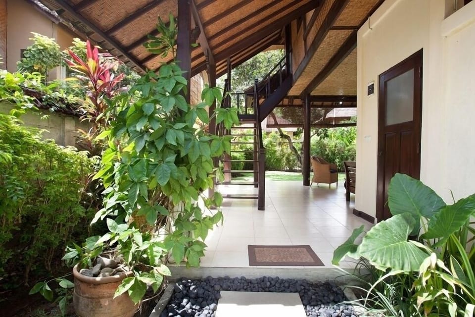 Villa Coco - 2 Bedroom Garden Bungalow