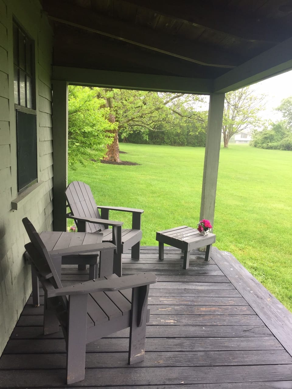 Hosta Cottage porch