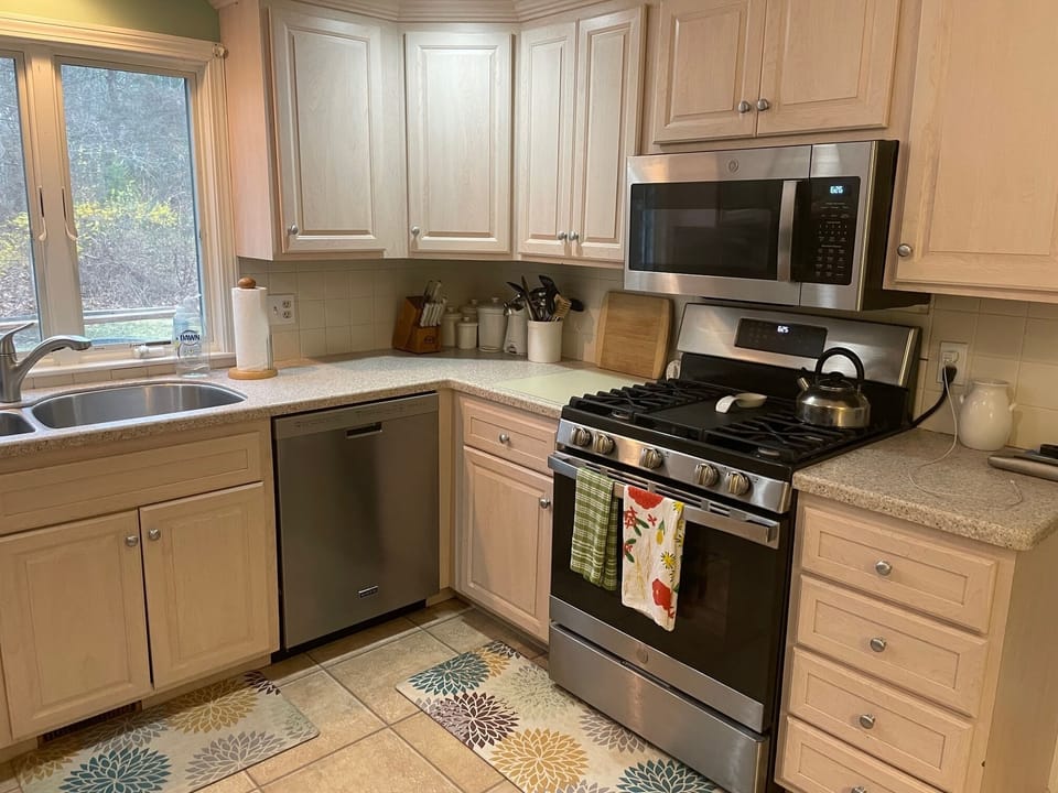 Kitchen with all updated appliances