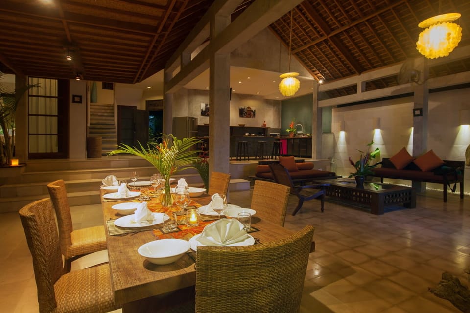 3Bed Villa 5 Minutes Walking to Beach;