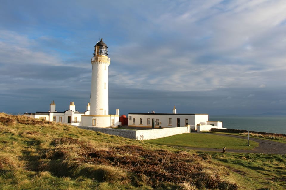 Port Logan - only 5 minutes drive from No.7