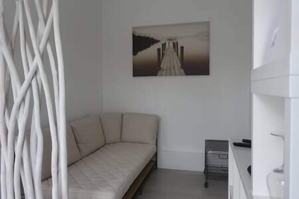 4d408e92-aee0-41d7-ae14-bfa447fc2aab