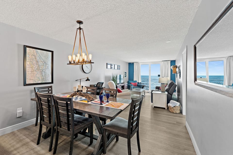 Dining Area/Living Room