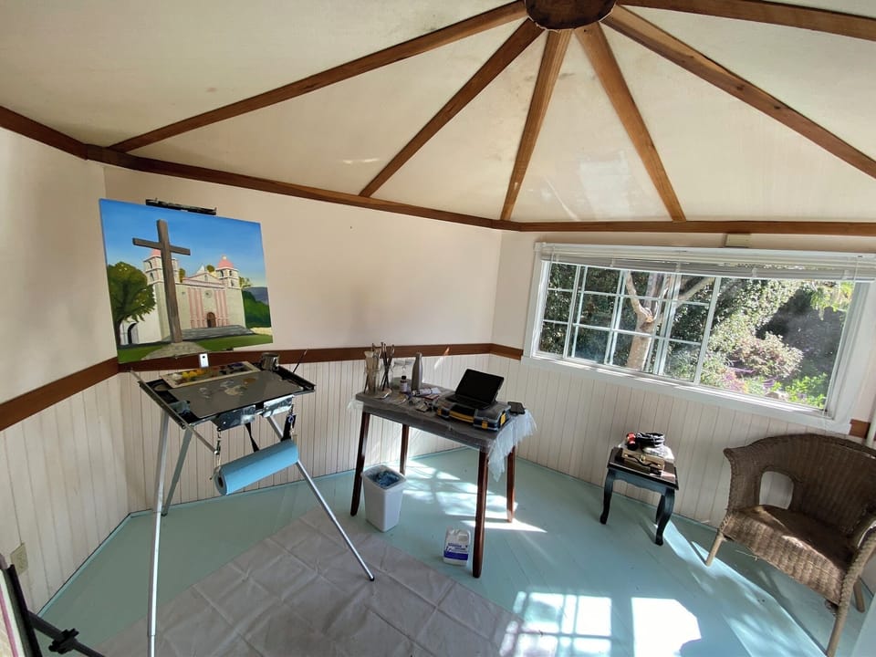 Extra space in garden gazebo for crafts or artspace