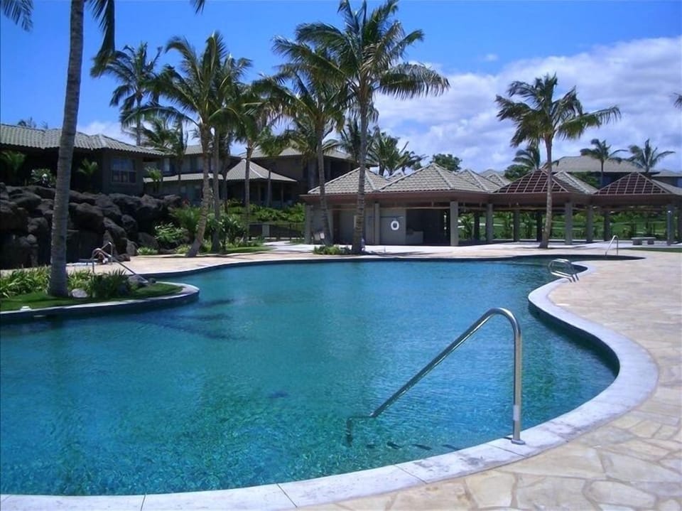 The Fairways Pool, Hot Tub and Waterfall