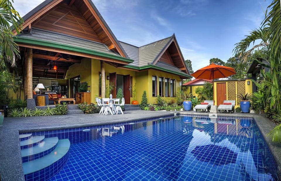 Tropical Villa Amber 