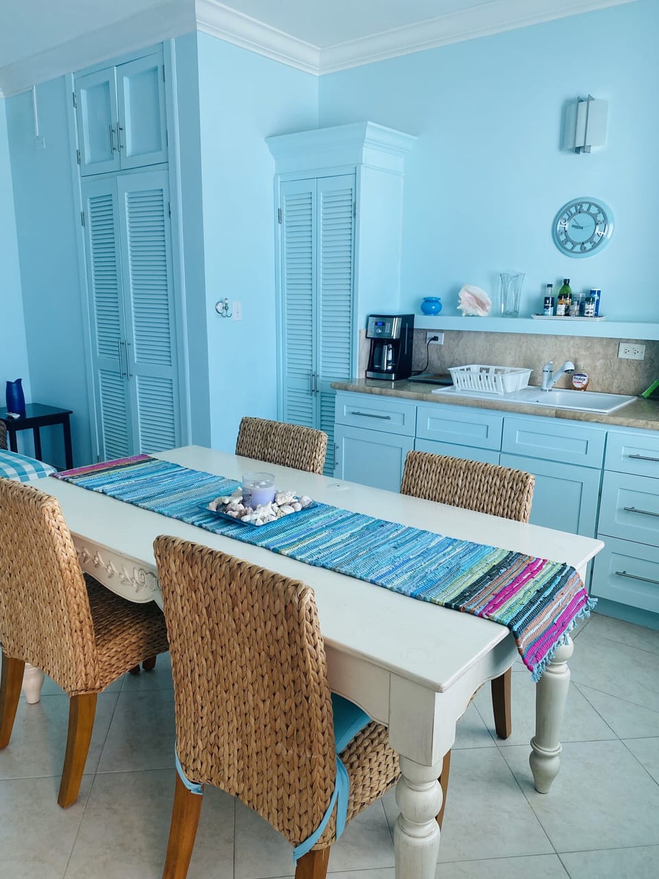Kitchen / Dining table
