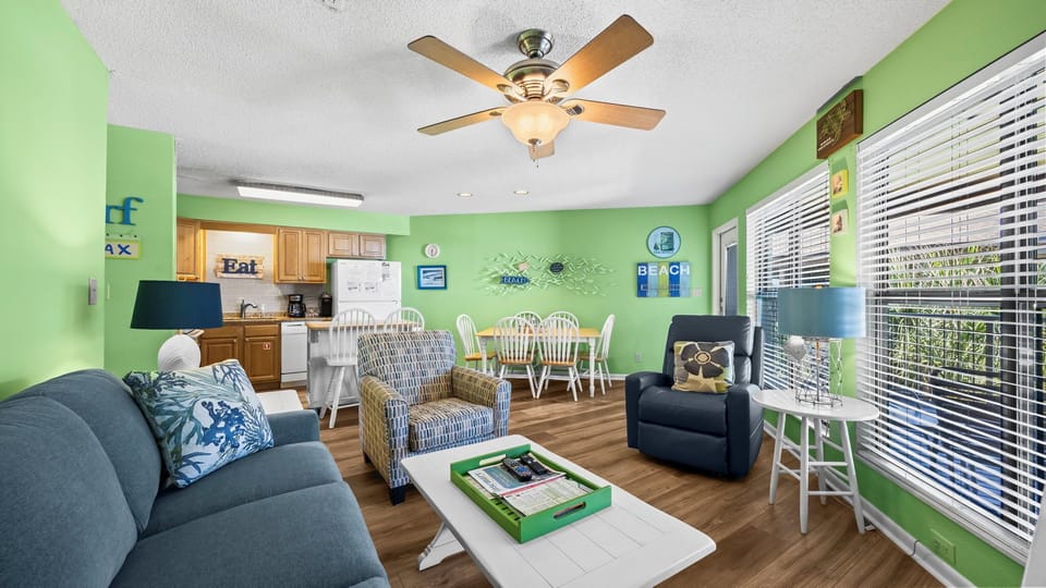 Sandpiper 12C - Living area