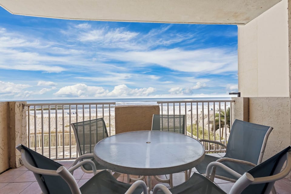 Tropical Winds 104 Balcony with gulf views