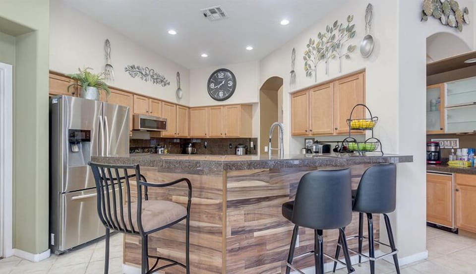 Kitchen POV2