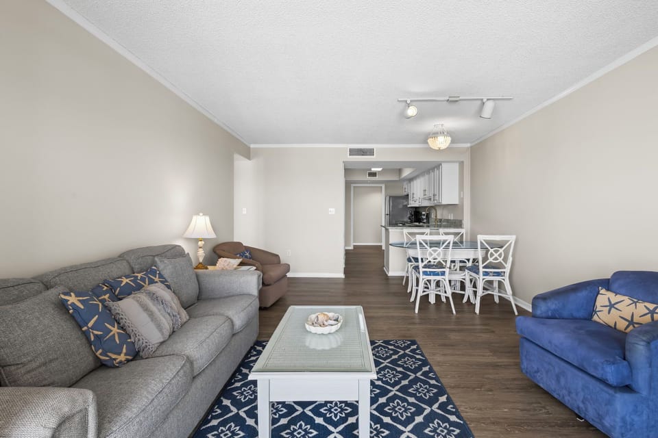 Surf Side Shores 1506 Living area