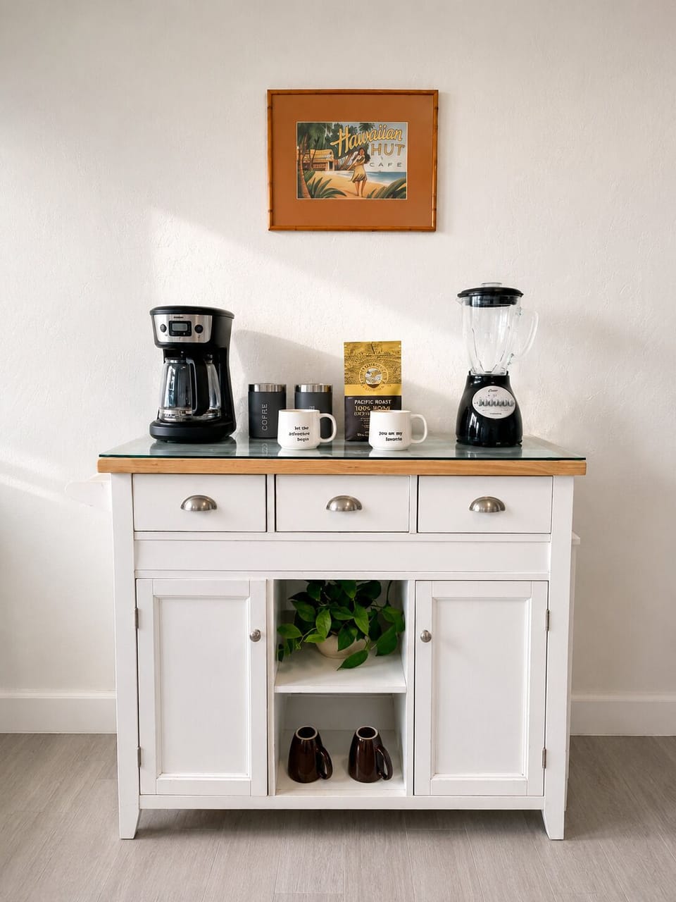 Prepare your morning coffee or afternoon cocktails at our coffee bar.
