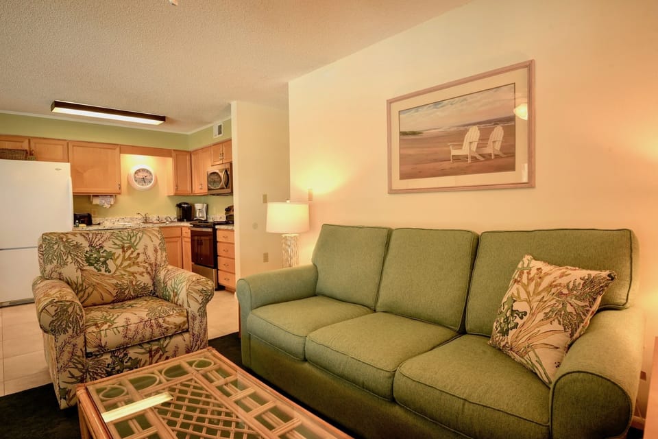 Sandpiper 6A Living Room