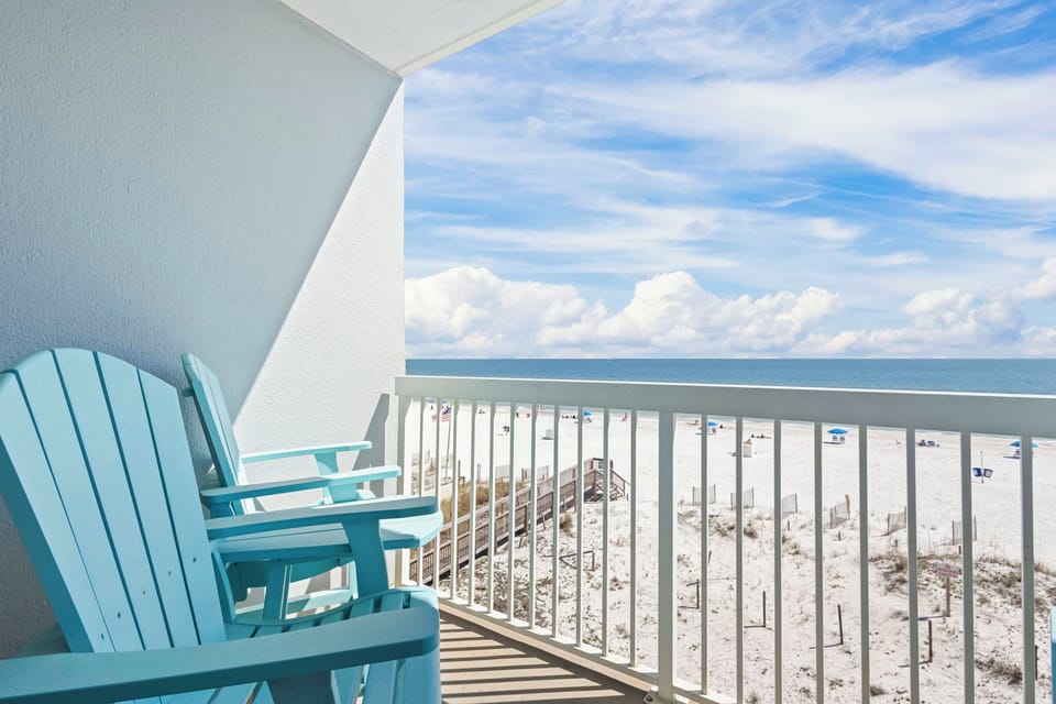 Caribbean 304 Balcony w/ Beach & Gulf views