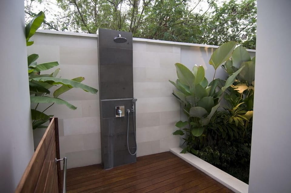 Rice Field View 5 Bedroom Villa, Canggu;