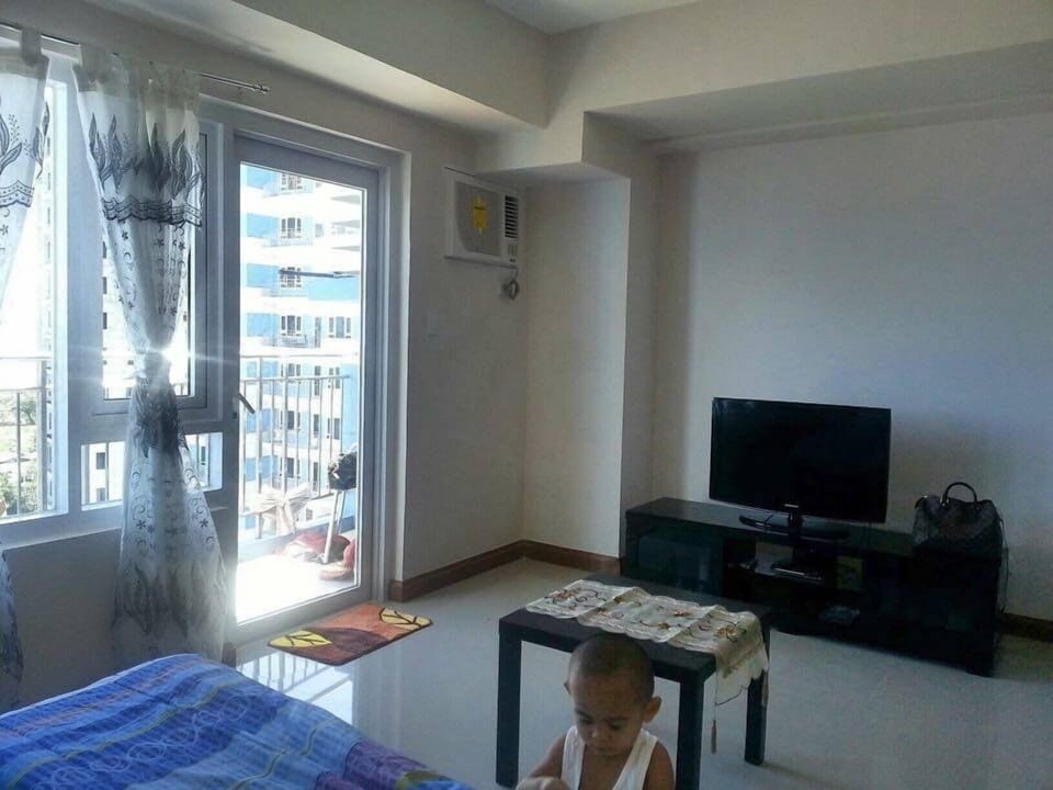 Studio Unit in Amisa Private Residences