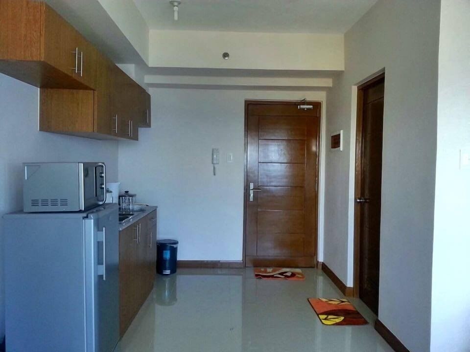 Studio Unit in Amisa Private Residences