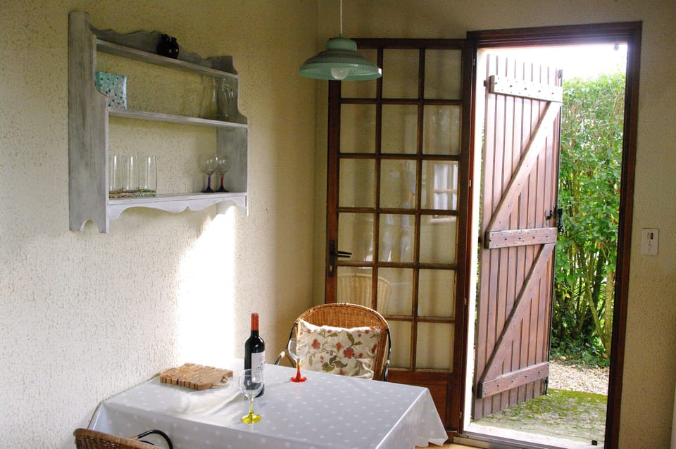 Breakfast table