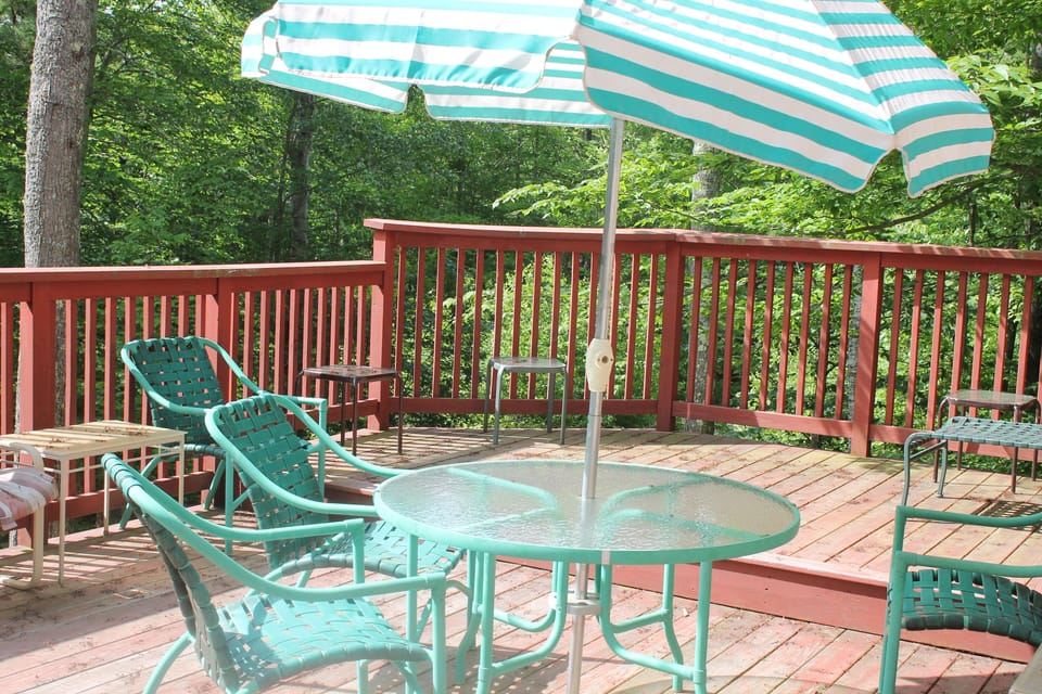 plenty of room to relax out on the deck