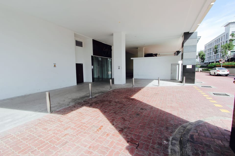 Designer 2BR Suite @ Imago/City Centre