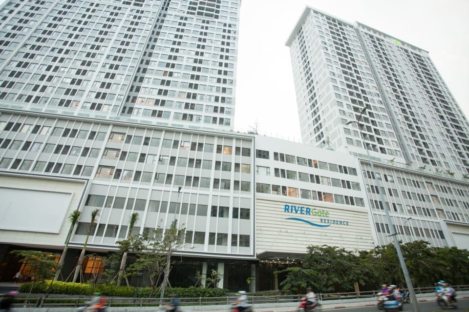 Rivergate Residence
